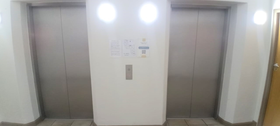 To Let 2 Bedroom Property for Rent in Strand South Western Cape